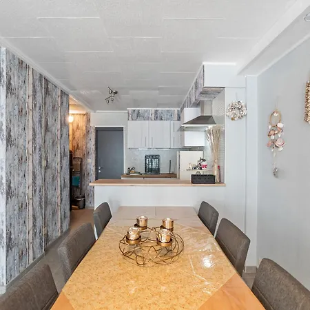 Ground-floor Flat Апартаменты